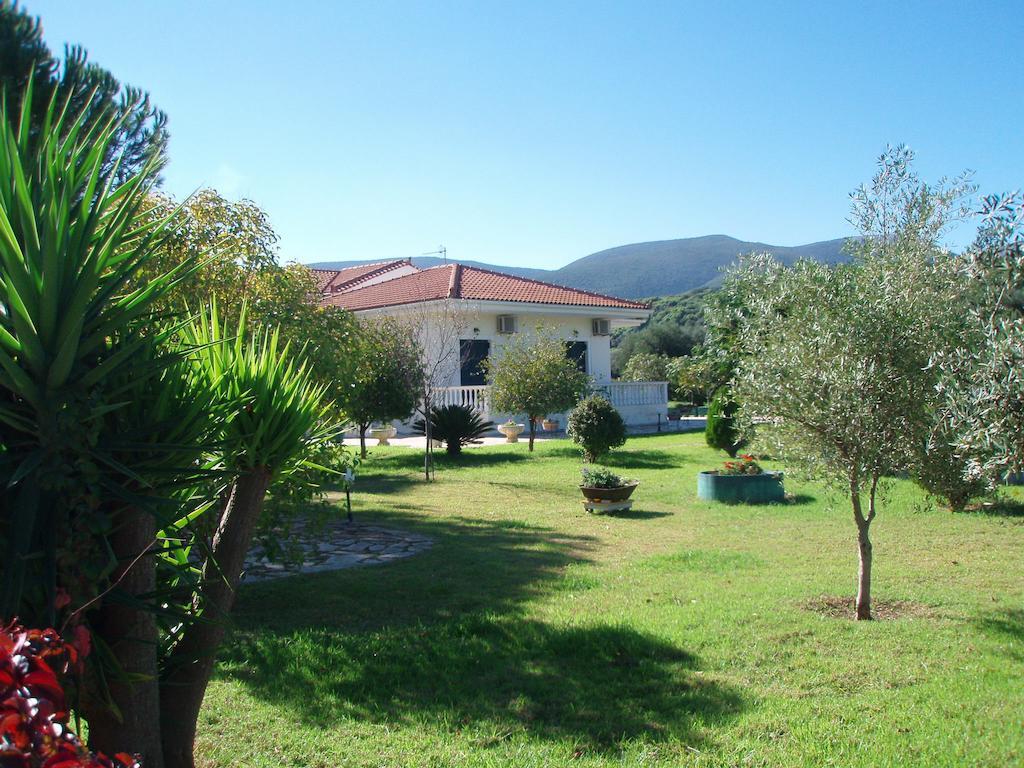 Finikes Studios Kefalonia Sami  Eksteriør billede